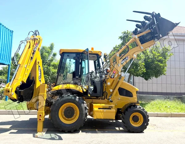 Massive 3CX Side Shift Backhoe Loader In Zimbabwe