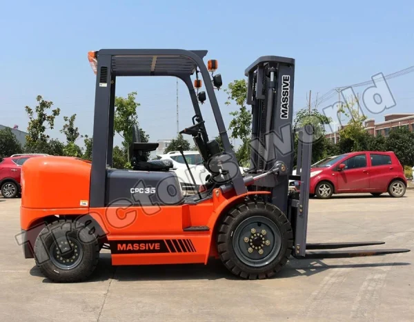 Massive CPCD35 Forklift In Zimbabwe