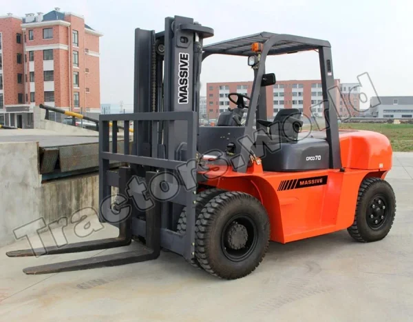 Massive CPCD70 Forklift In Zimbabwe